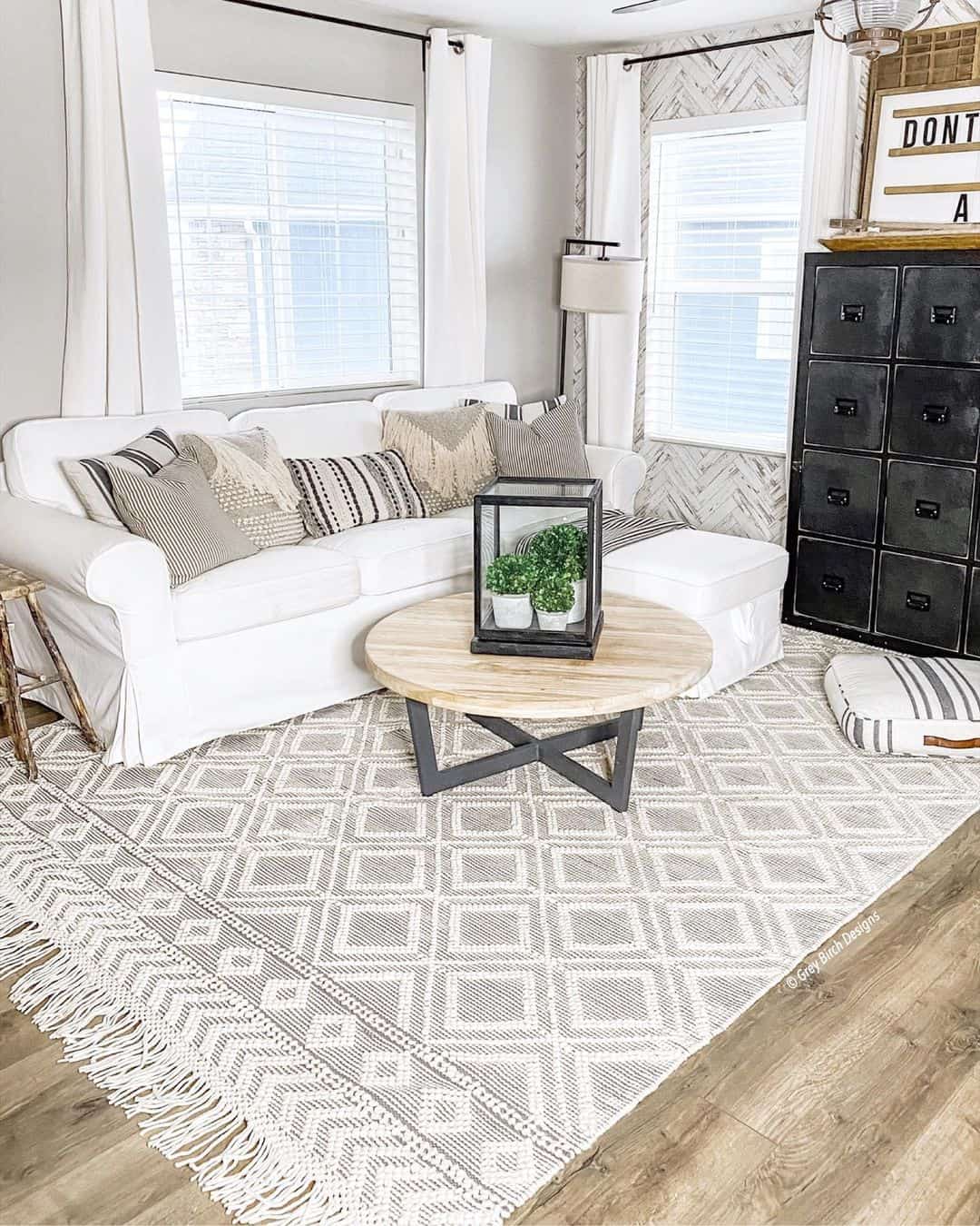 Define Your Seating Area with a Geometric Rug