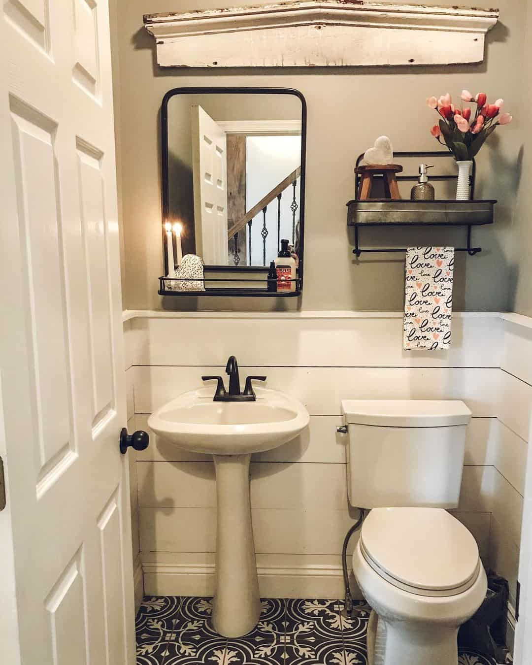Black Mirror with Integrated Shelf for Small Essentials
