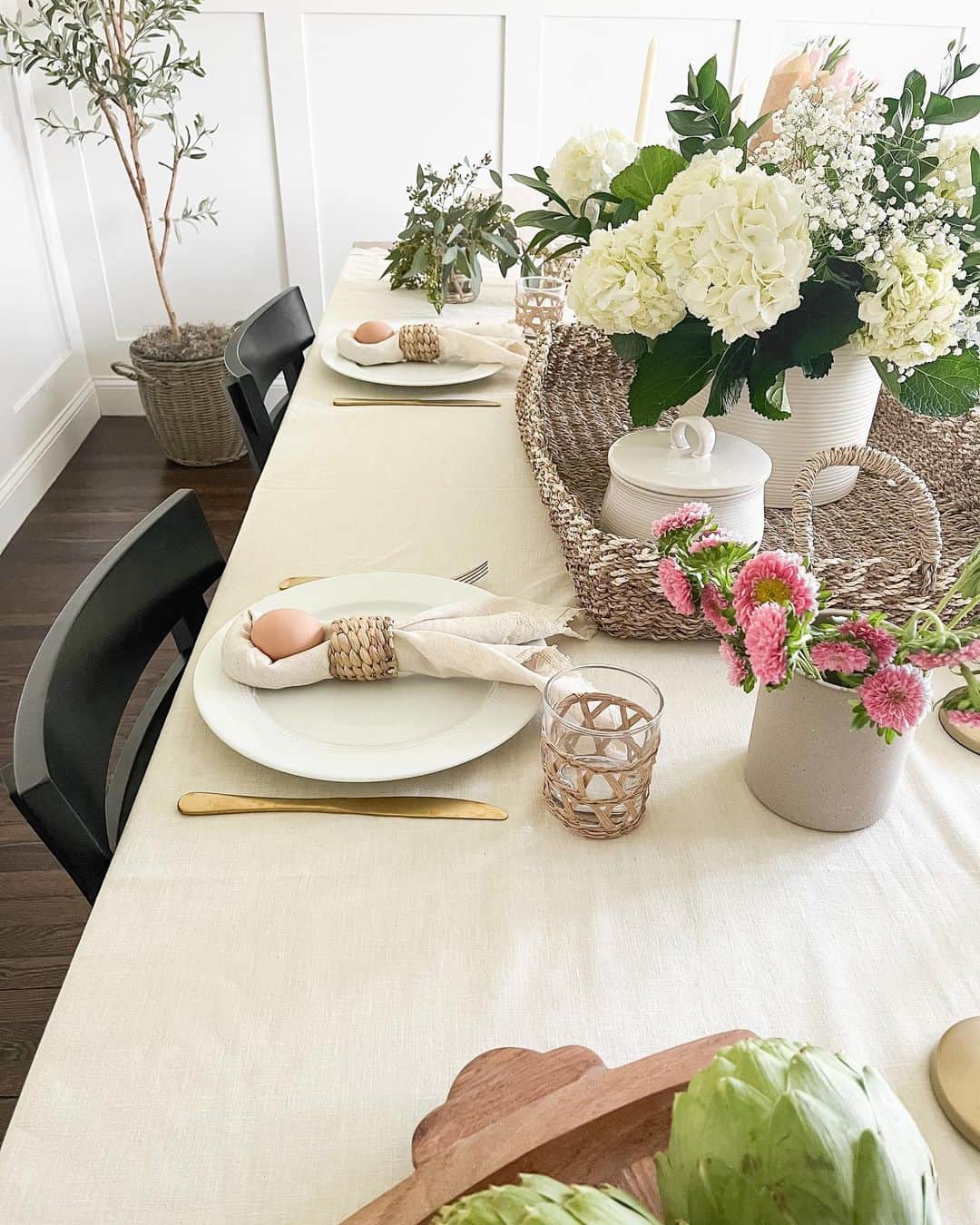 Woven Napkin Rings Add Natural Texture