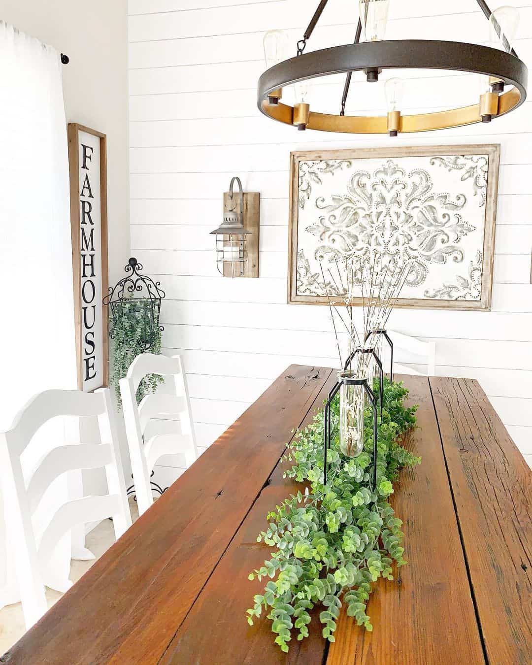 Greenery Garland with Geometric Lanterns