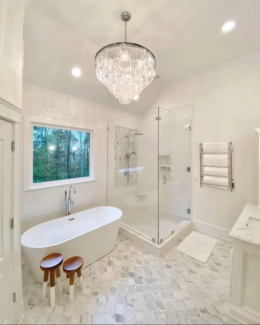 Ground Your Bathroom with Geometric Marble Floor Tiles