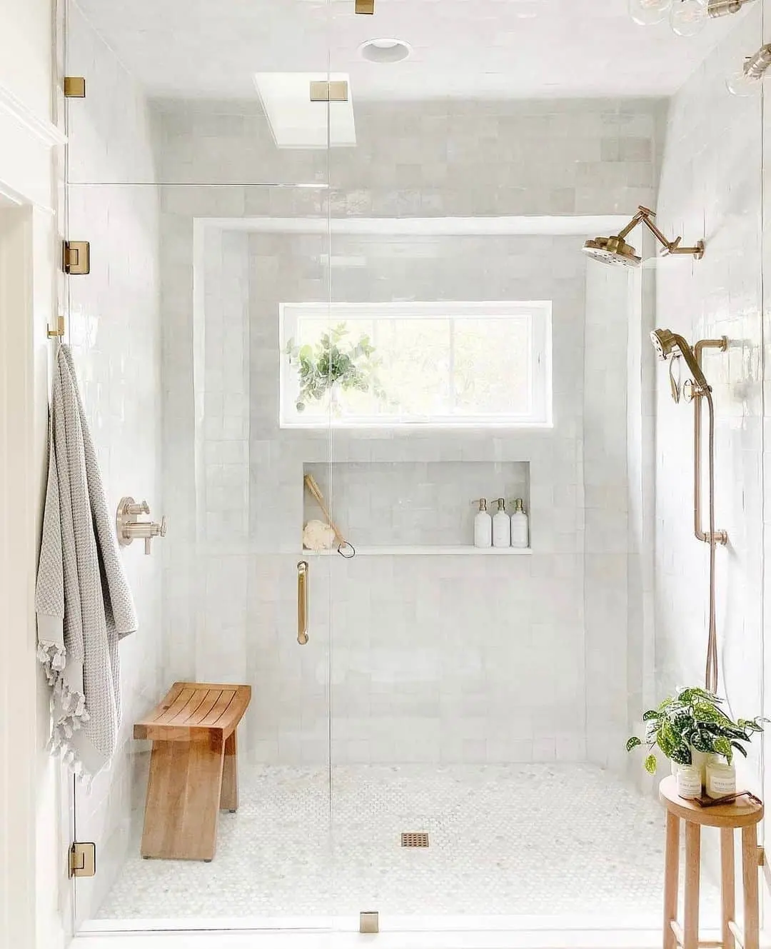 White Square Tile Walls for a Bright, Airy Shower Niche