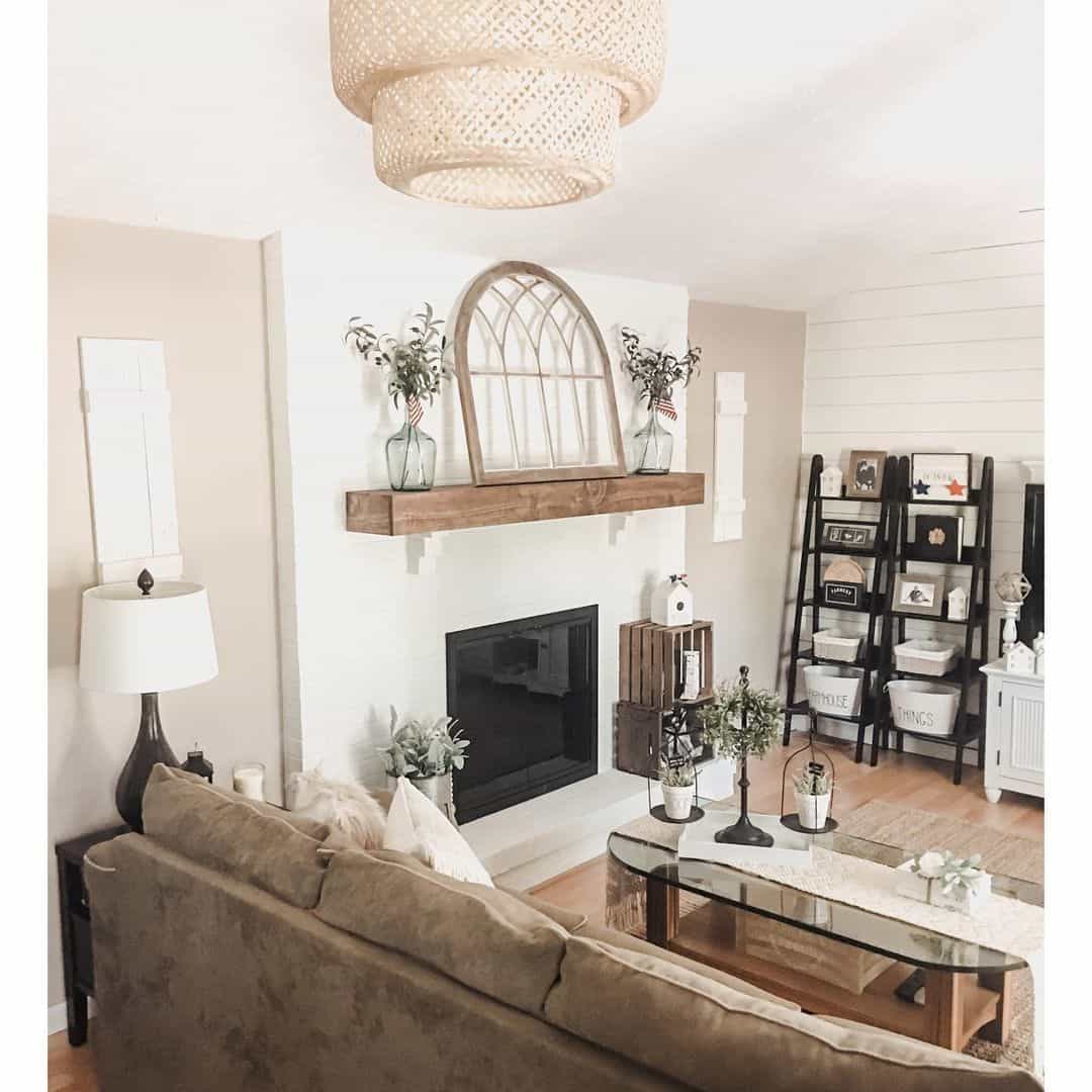 Incorporate Architectural Detail with an Arched Window Frame