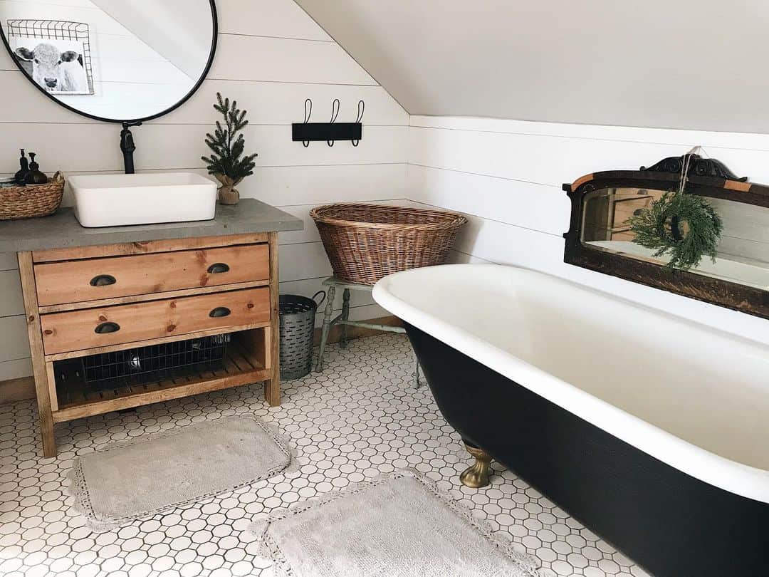 White Hexagon Floor Tiles Add a Classic Touch to a Farmhouse Bath