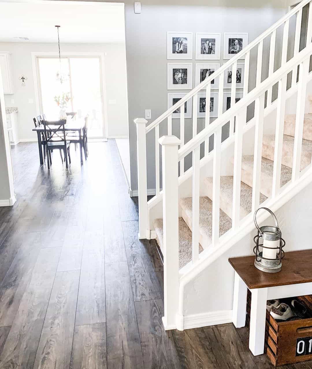 Ascend Your Staircase with a Gallery of Varying Frame Sizes