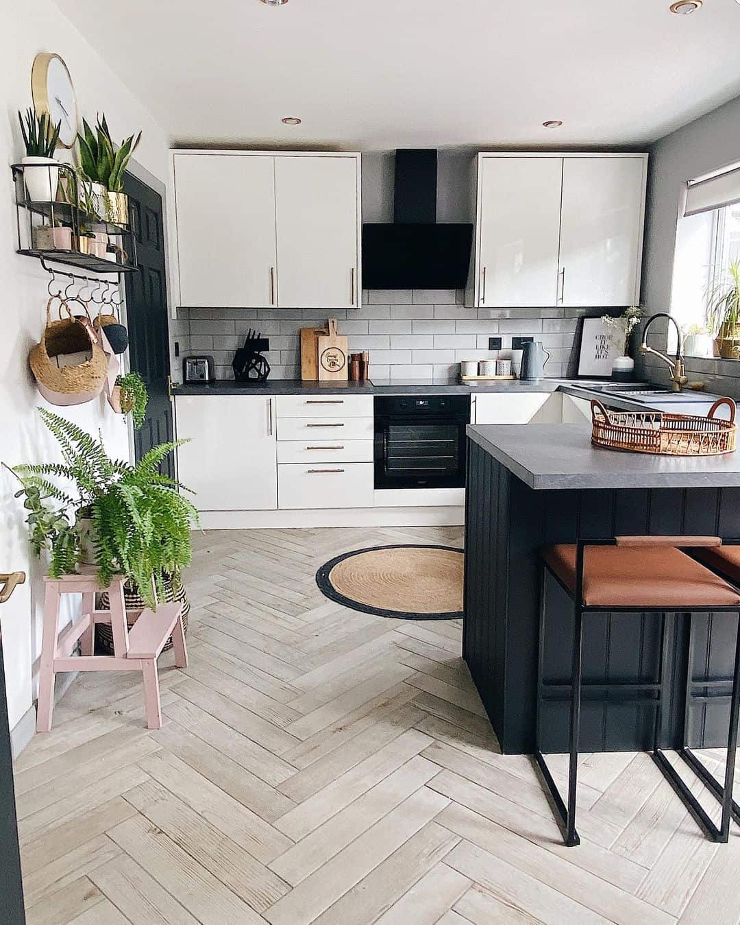 Light Wood Herringbone Floors Add Subtle Pattern and Warmth