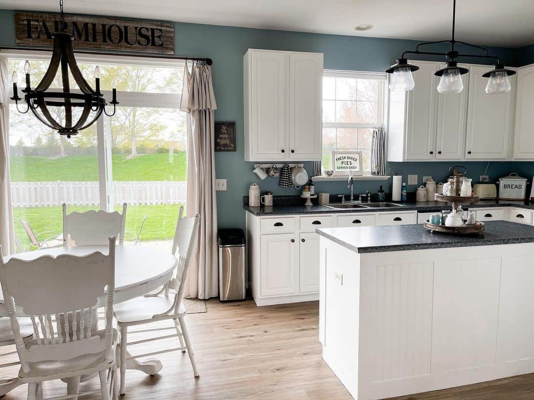 Farmhouse Chandelier Above the Dining Area