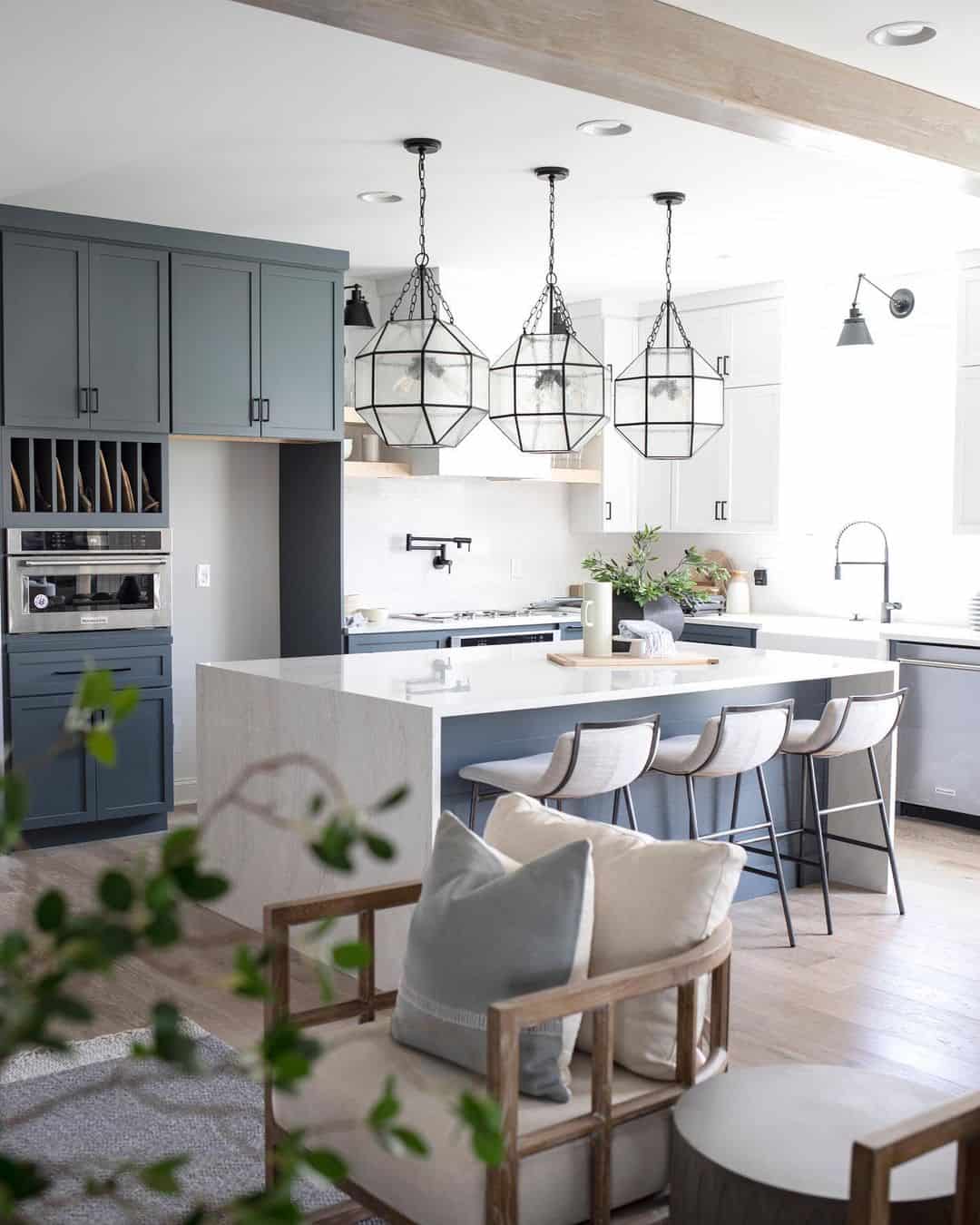 Geometric Lantern Pendants Add Architectural Detail