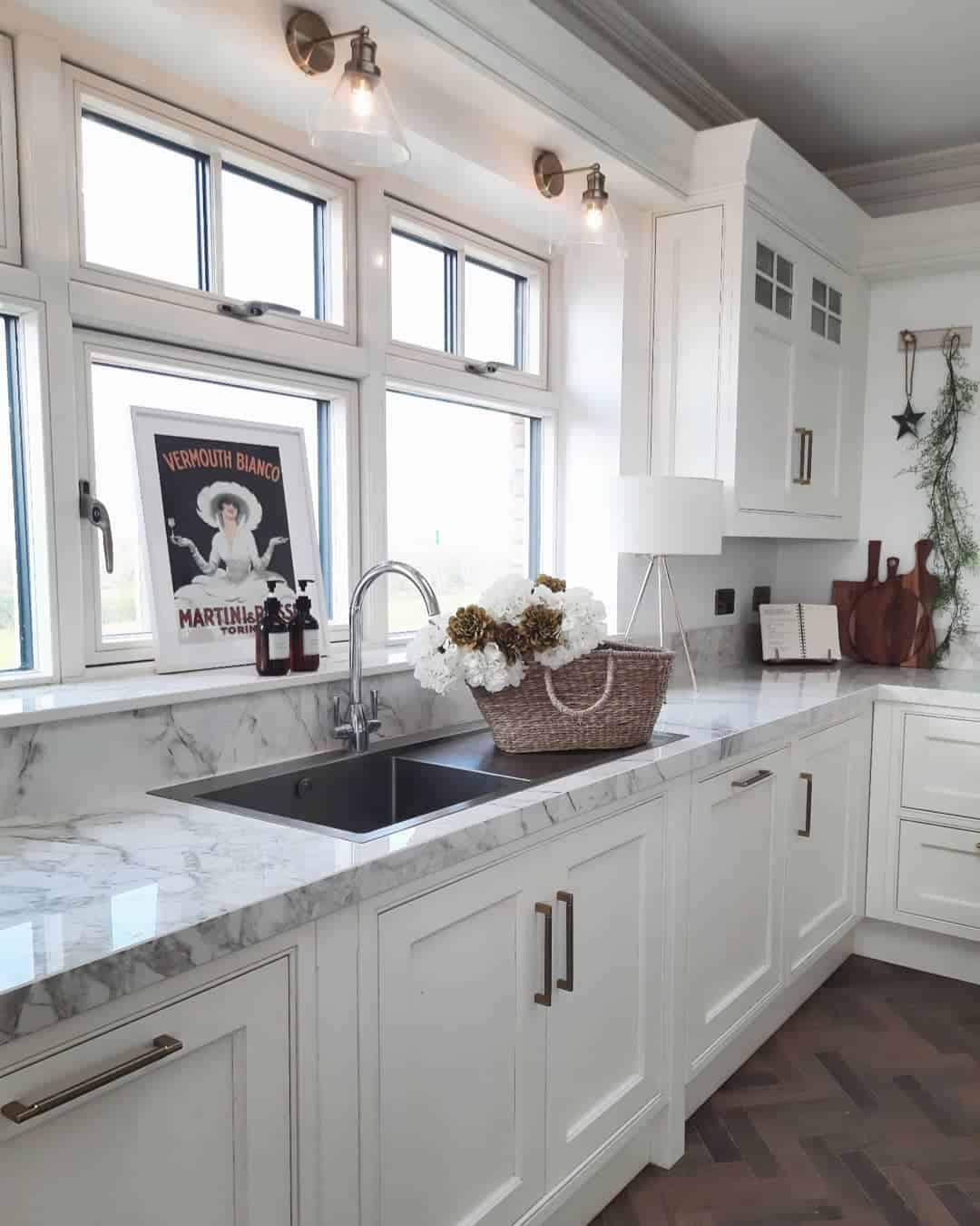 Vintage Martini Poster Adds a Retro Touch Above the Sink