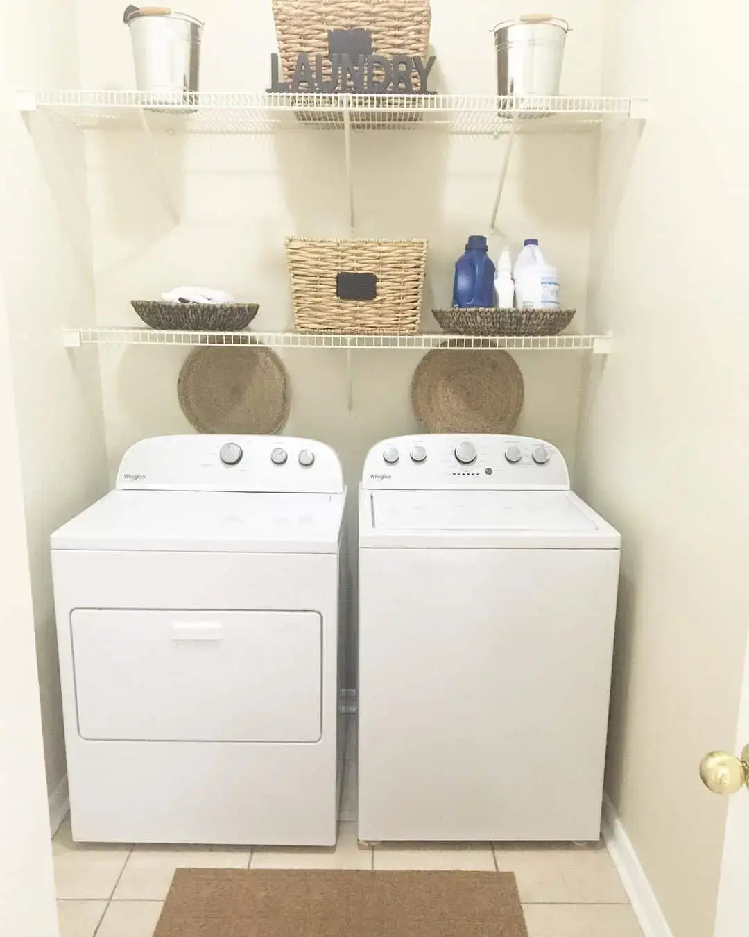 Woven Baskets Add Cozy Storage to Wire Shelving