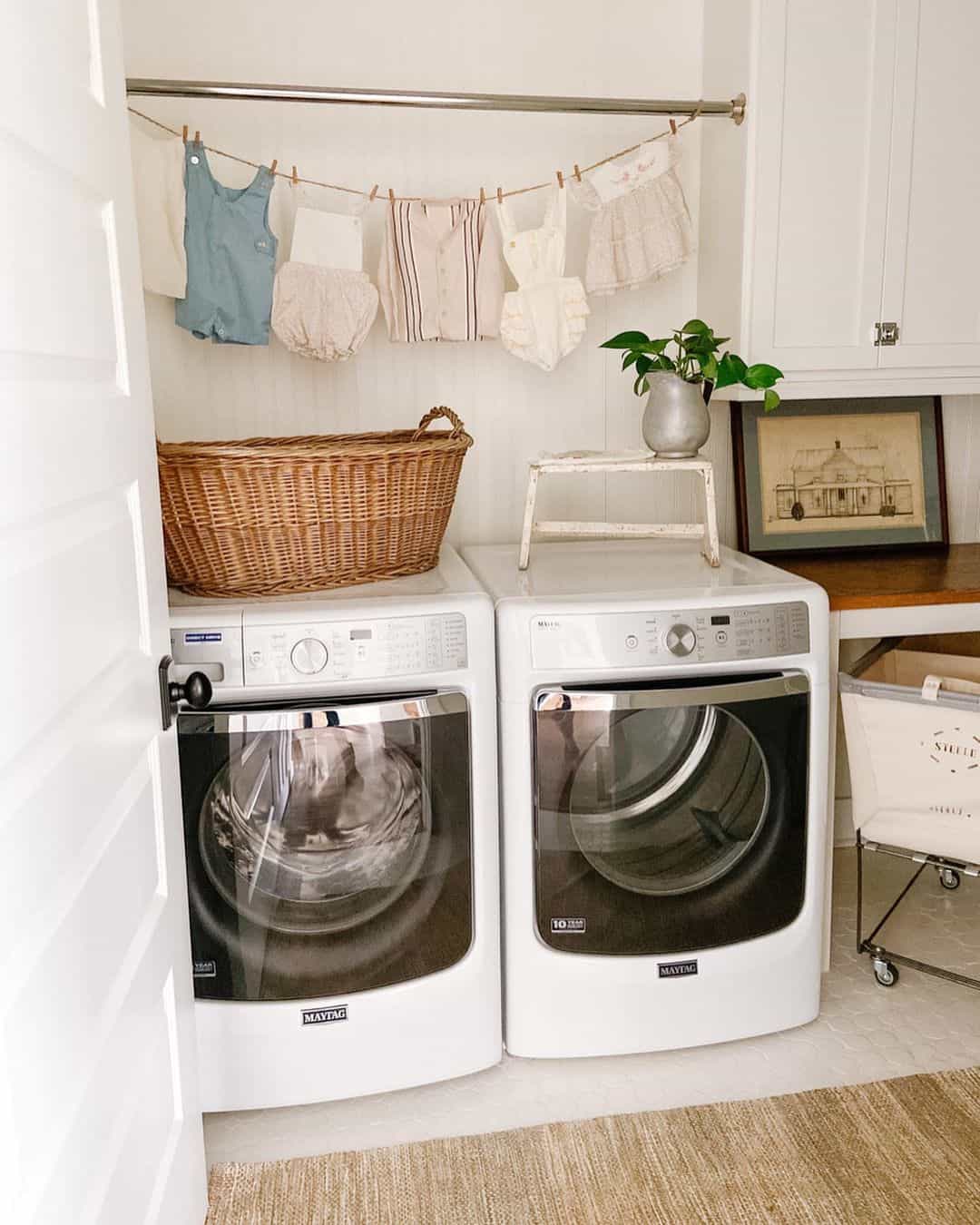 Clothesline Above Washer and Dryer for Delicate Air Drying