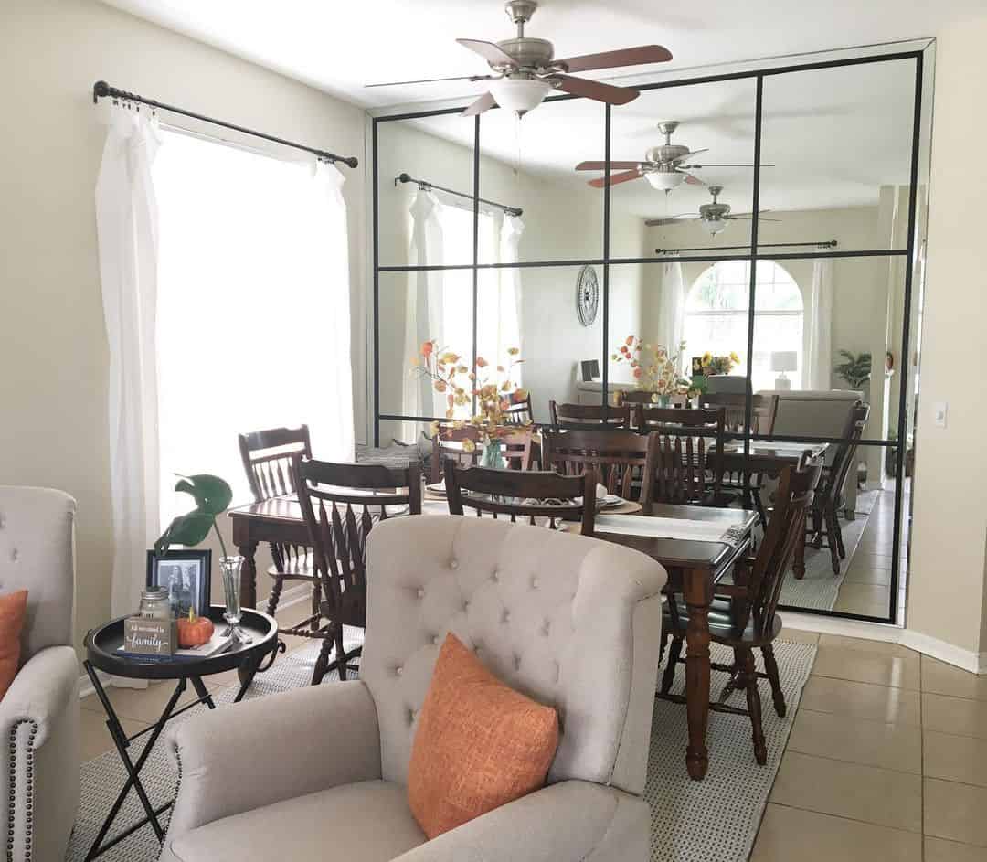 Grid Mirror Wall Creates Illusion of Expanded Dining Space