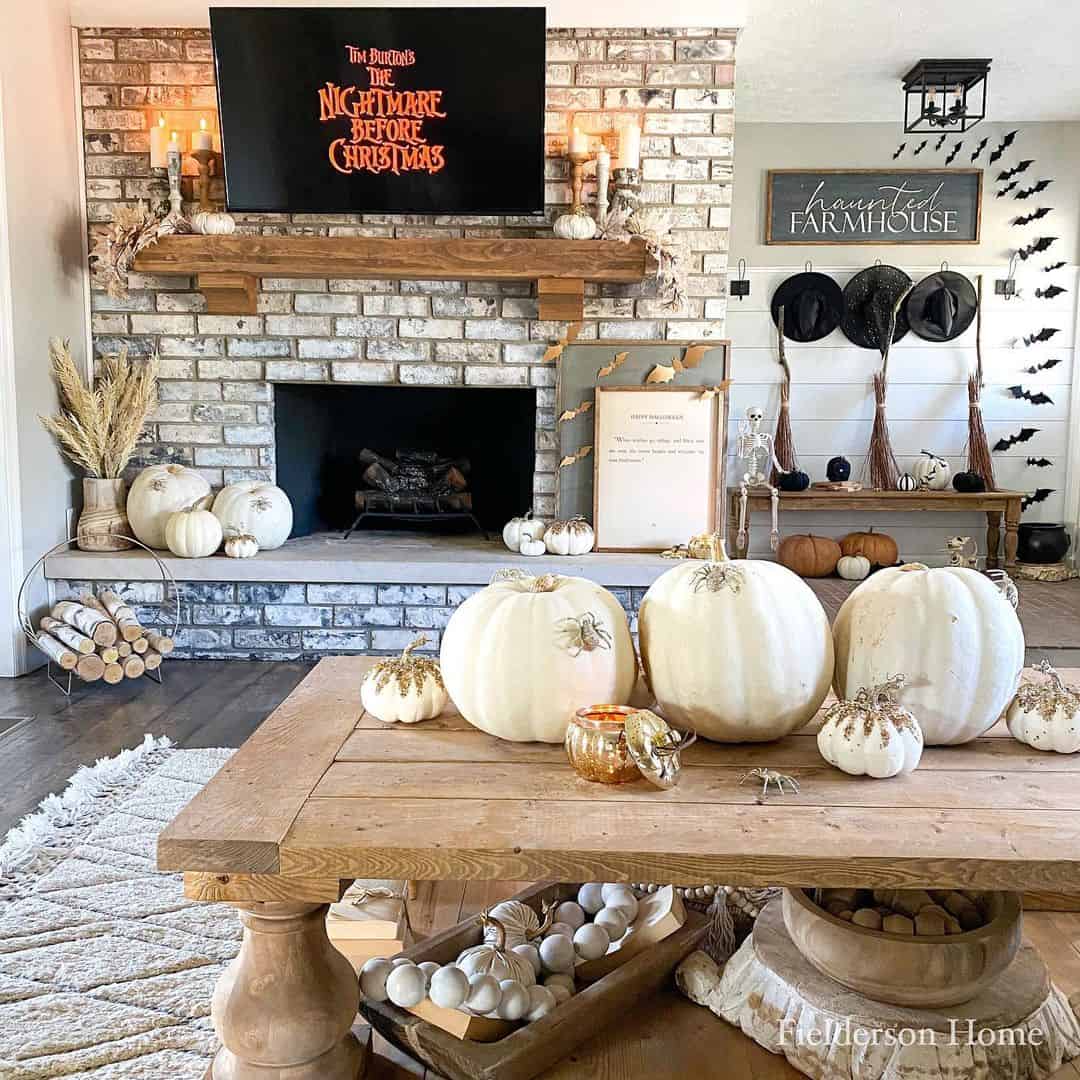 Sparkle with glittered pumpkins