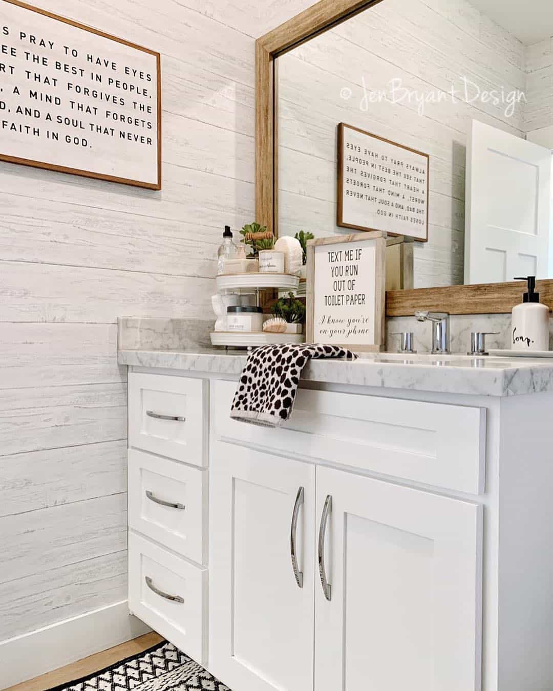 Tiered Tray Organizes Countertop Essentials