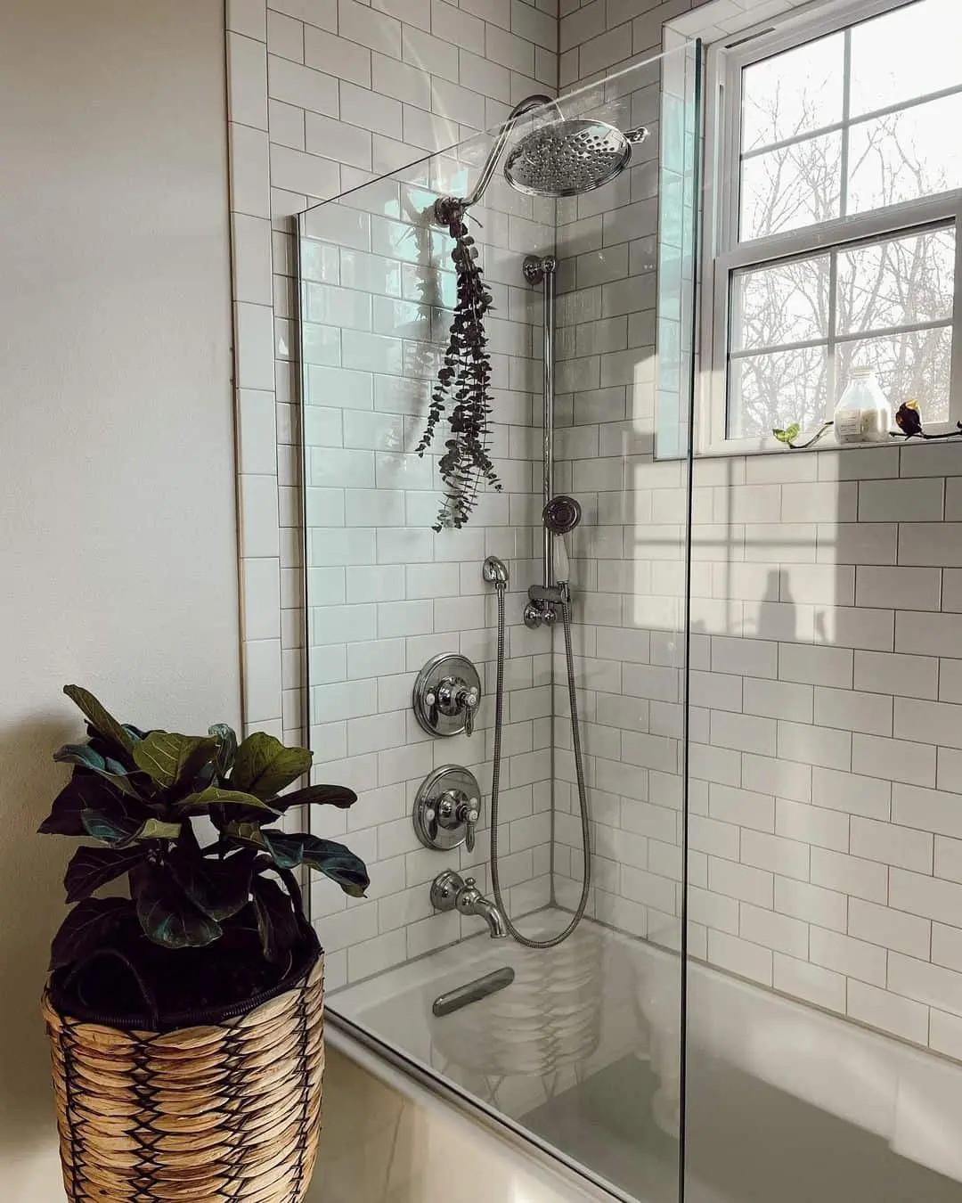 Hanging Greenery Adds Organic Texture to White Subway Tile