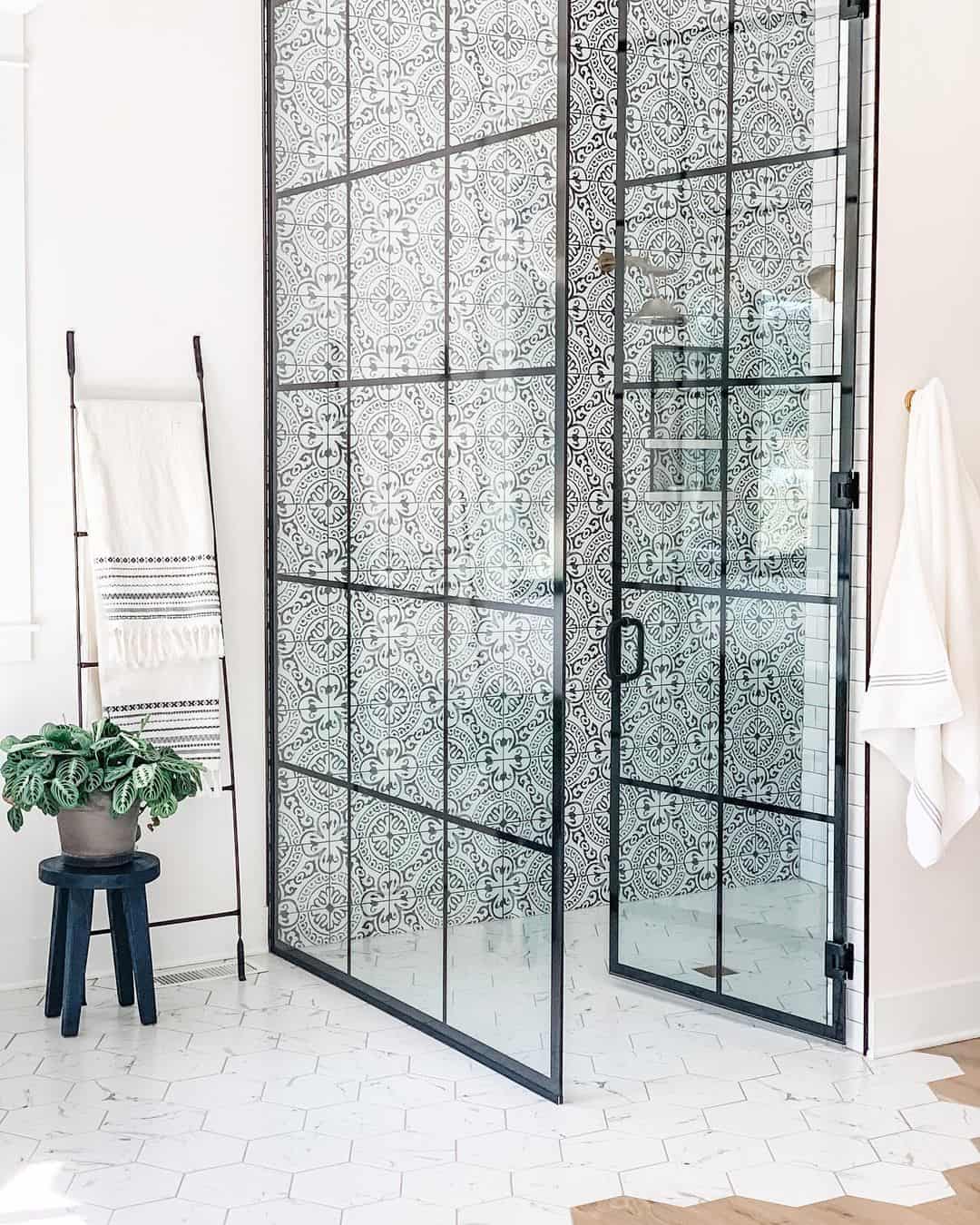 Geometric Tile Creates a Bold Statement on Shower Walls