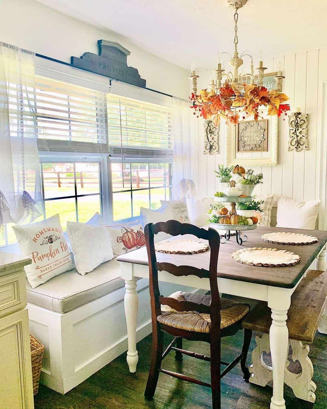 Farmhouse Style with Turned Legs and Bench Seating