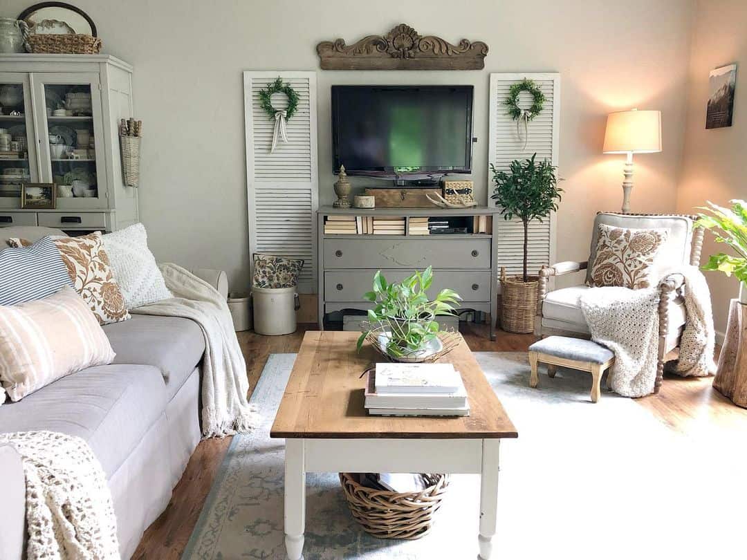 Louvered Panels Flank TV with Wreaths for Farmhouse Charm
