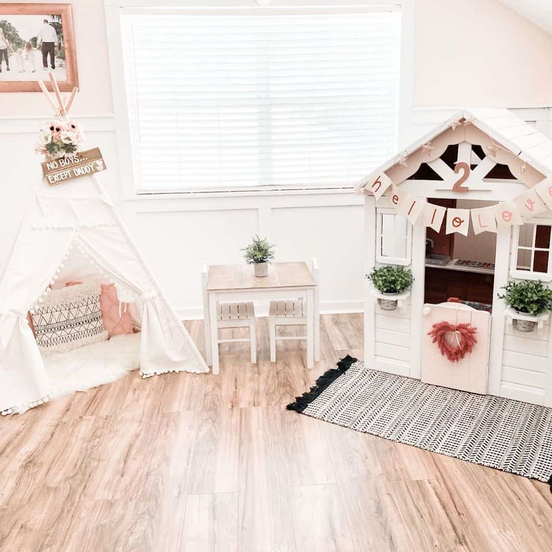 Playhouse With Built-In Planters Adds Greenery to Play Space