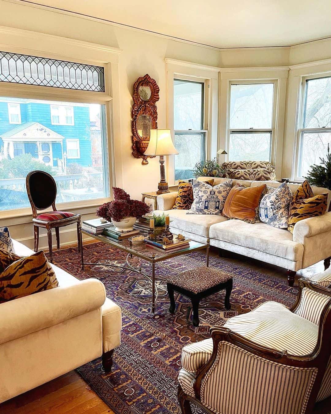 Layered Pillows Add Pattern and Depth to Sofas