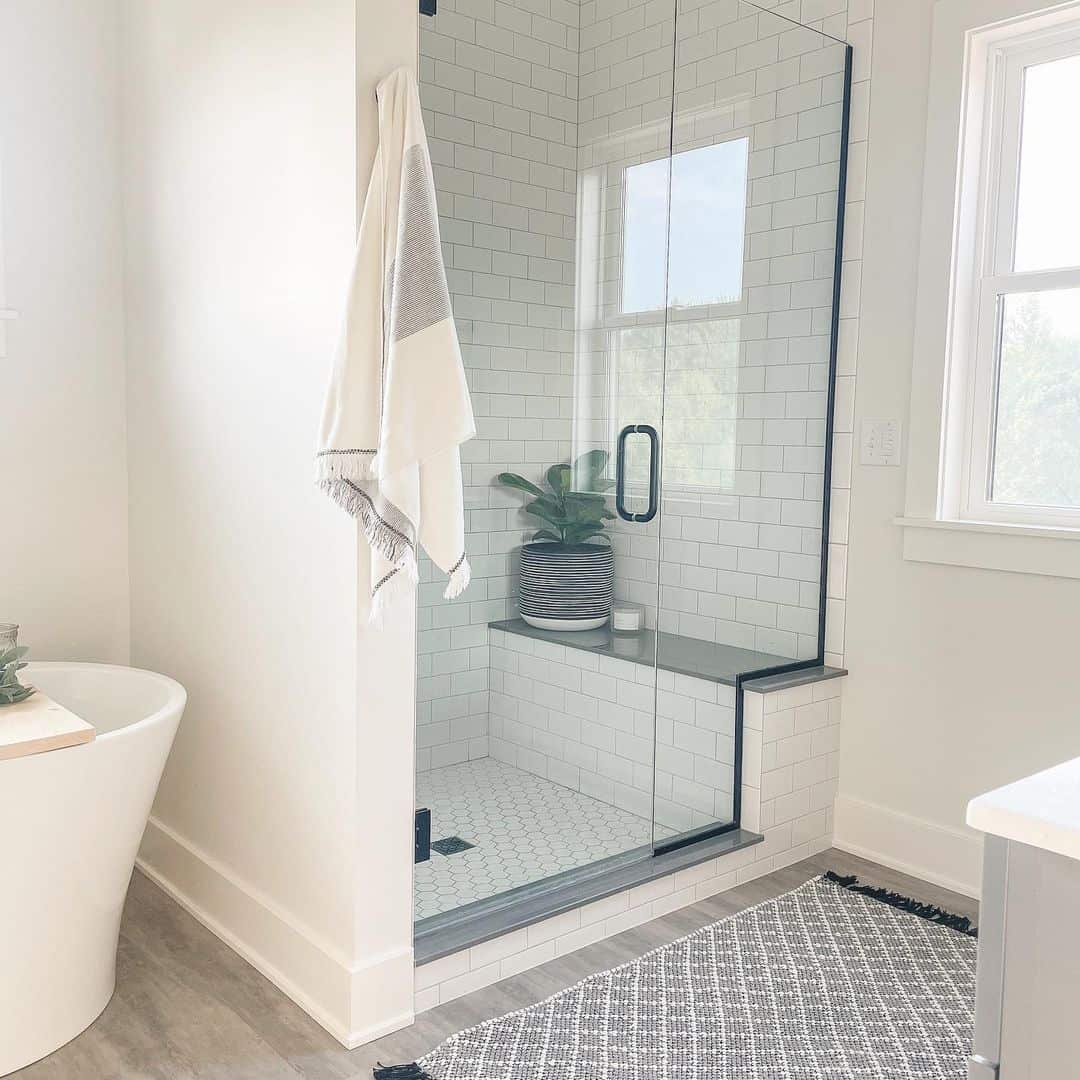 Built-In Shower Bench With Striped Planter Adds Greenery
