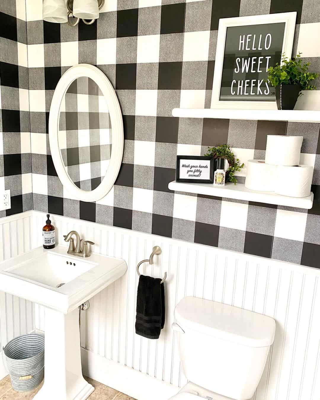 Bold Buffalo Check Wallpaper Creates a Dramatic Statement